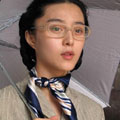 藍(lán)邊彩條時(shí)尚絲巾