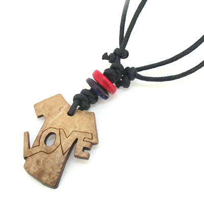 愛你如一(衣)love椰殼字母項(xiàng)鏈